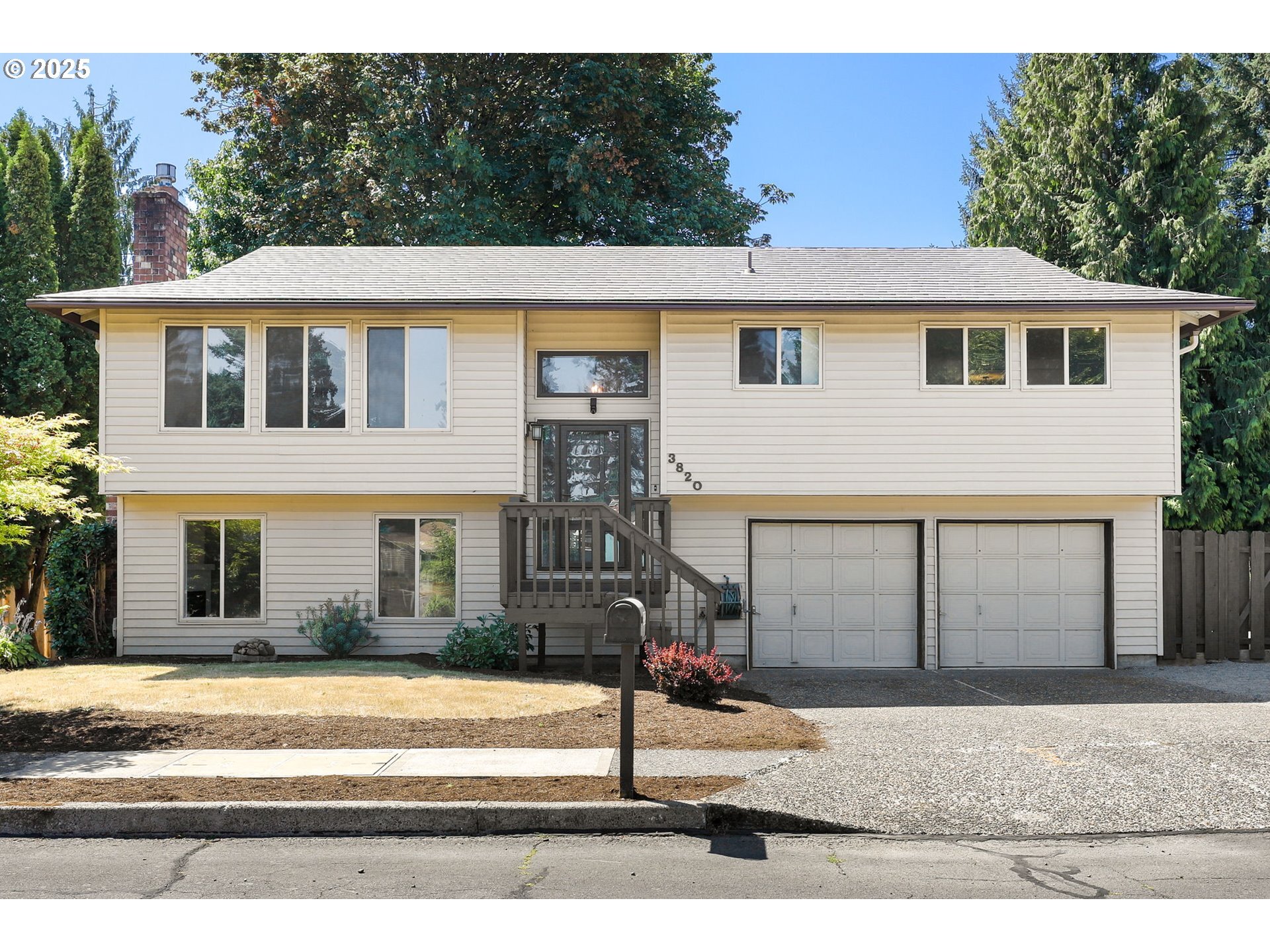 3820 SW 3rd St  Gresham OR 97030 photo