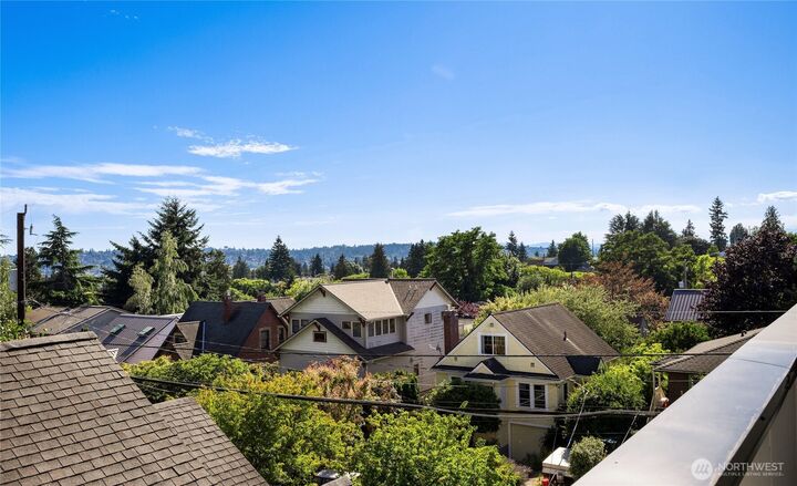 Property Photo: 521 NW 70th Street WA 98117