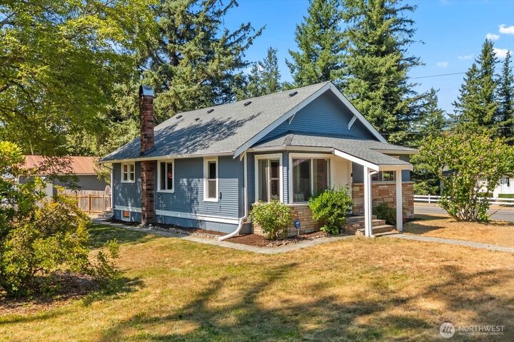 Property Photo:  157  8th Street  WA 98251 