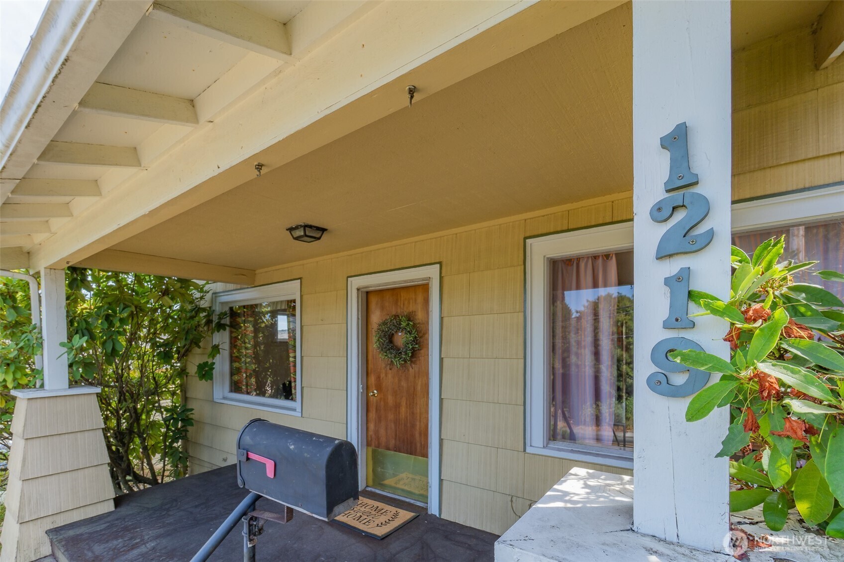Property Photo: 1219 6th Street WA 98337
