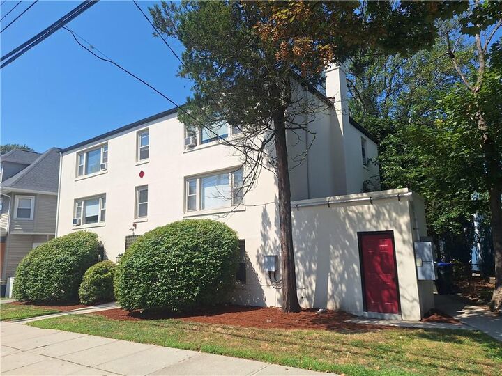 Property Photo:  428 Hope Street  RI 02906