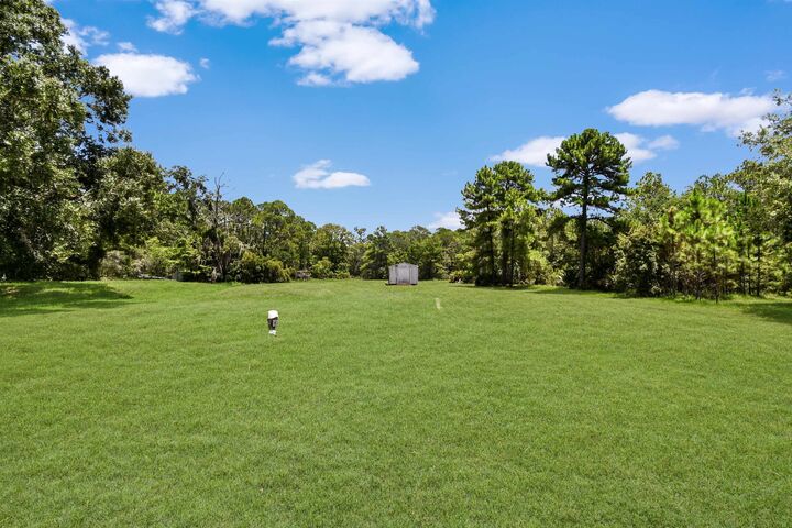 Property Photo: 186 Collier St FL 32084