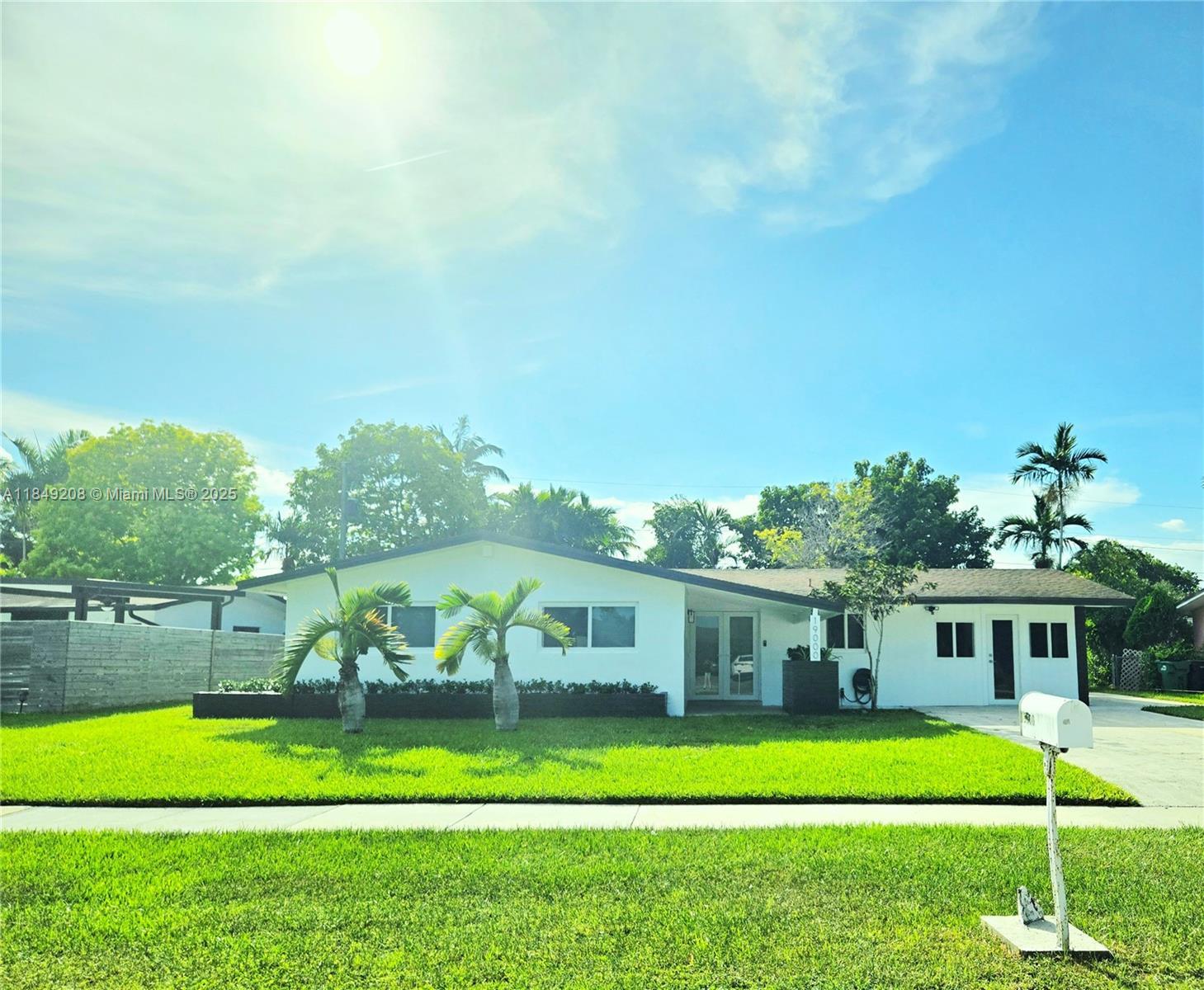 Property Photo: 19000 Sterling Dr FL 33157