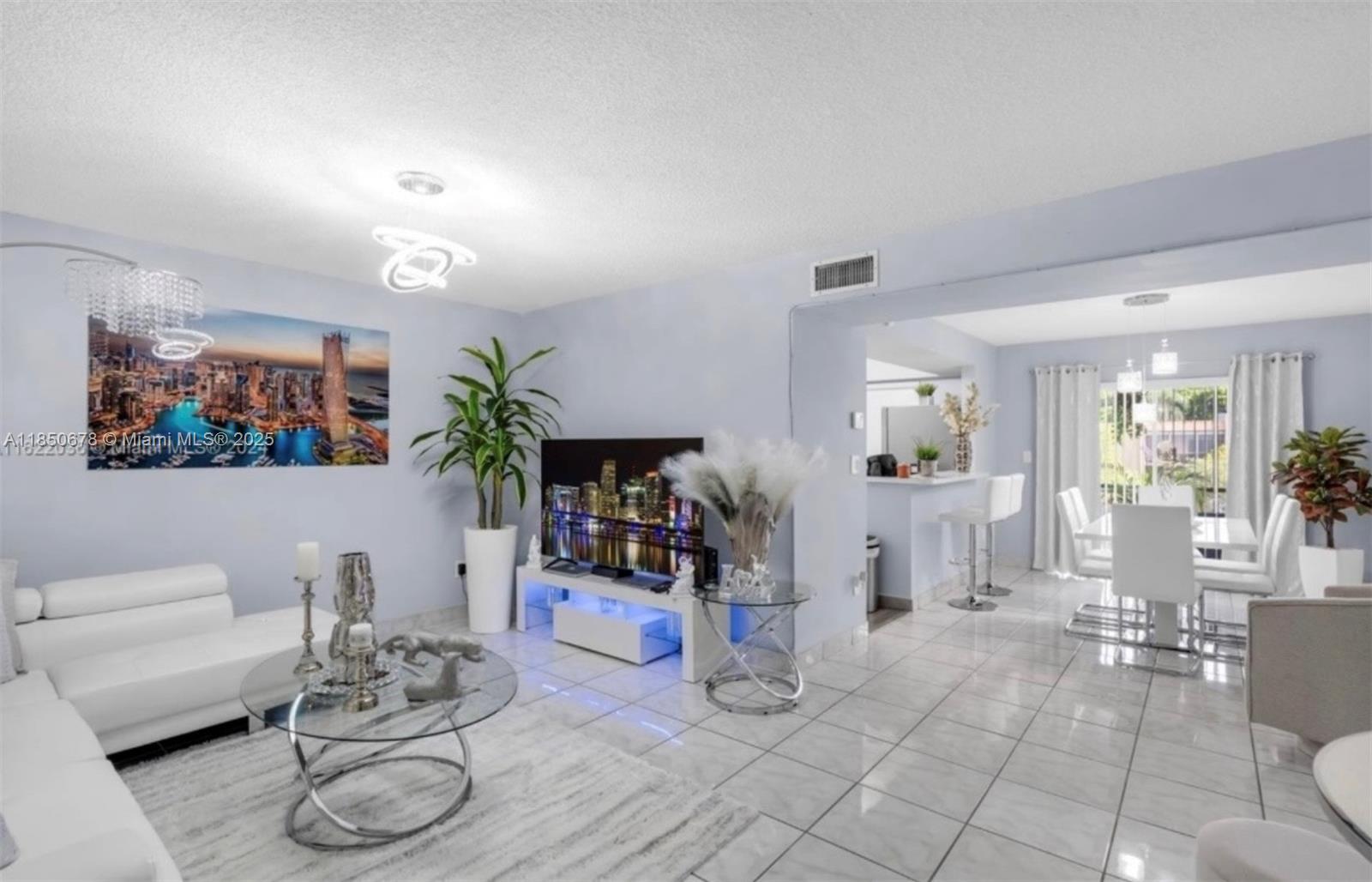 8401 SW 107th Ave 311E  Miami FL 33173 photo