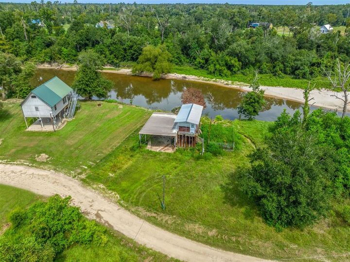 Property Photo:  526 Old Ferry Road  LA 70648-0000 