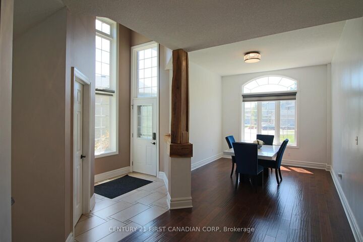 Property Photo:  1052 Loft Court  ON N6G 0J9 