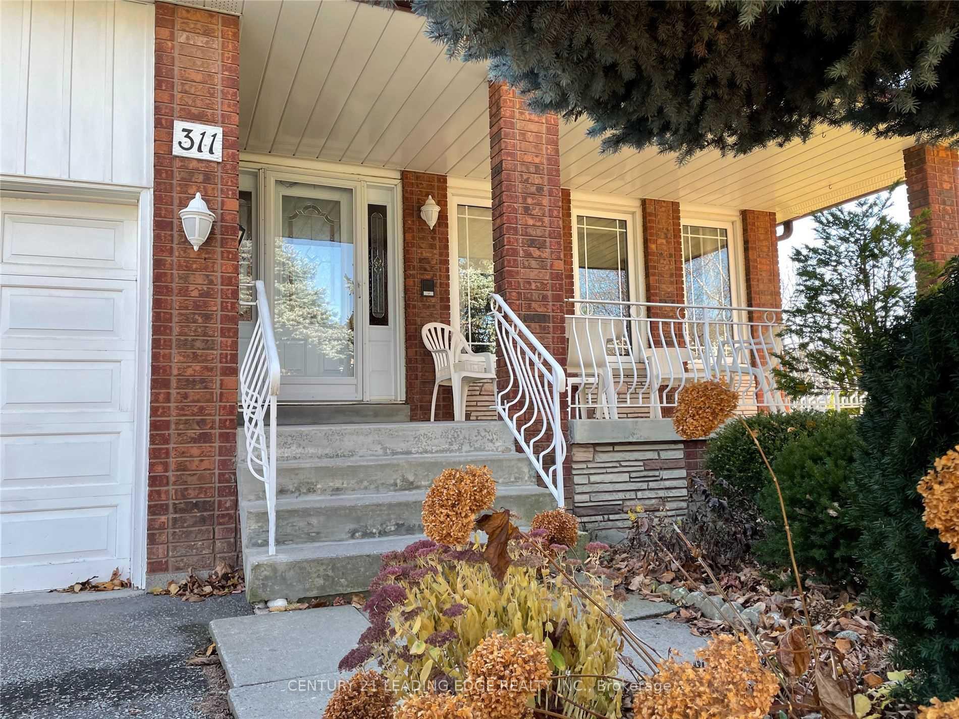 Property Photo:  311 Helen Avenue  ON L3R 1J8 