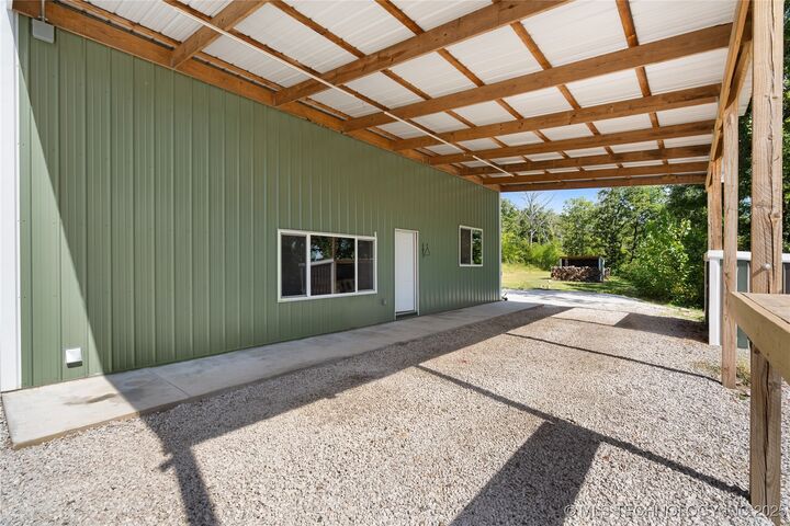 Property Photo:  214 Shady Lane  OK 74435 