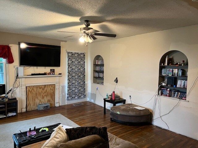 Property Photo:  3028 E Crawford St.  GA 31765 