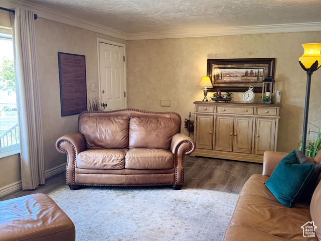 Property Photo: 1515 E 720 S UT 84062