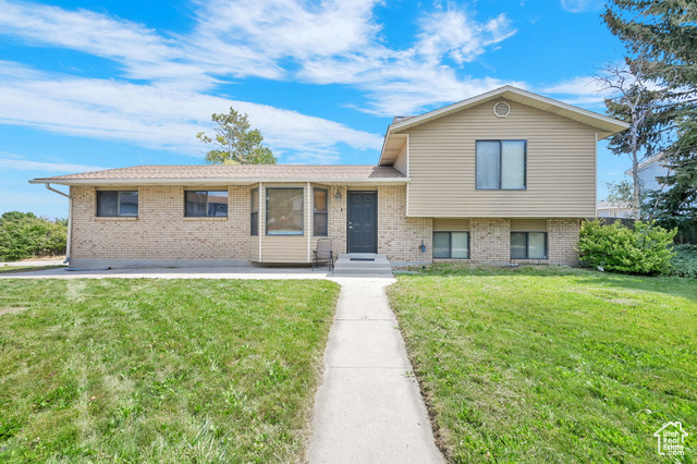 Property Photo:  4891 W Calyx Cir  UT 84081 