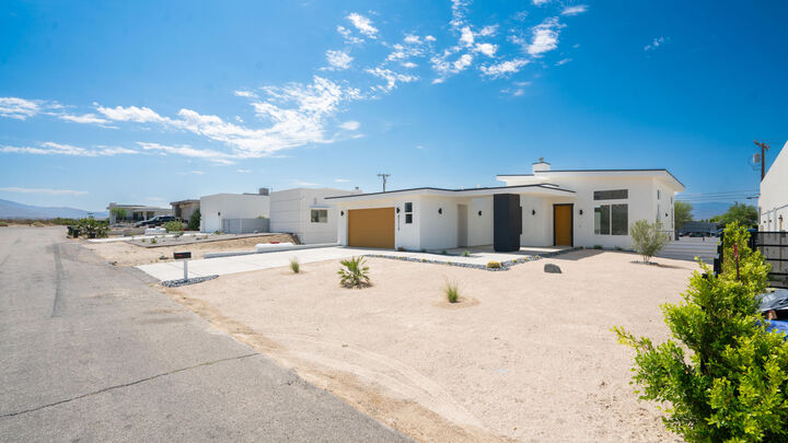 Property Photo: 67715 Broken Arrow Lane CA 92241