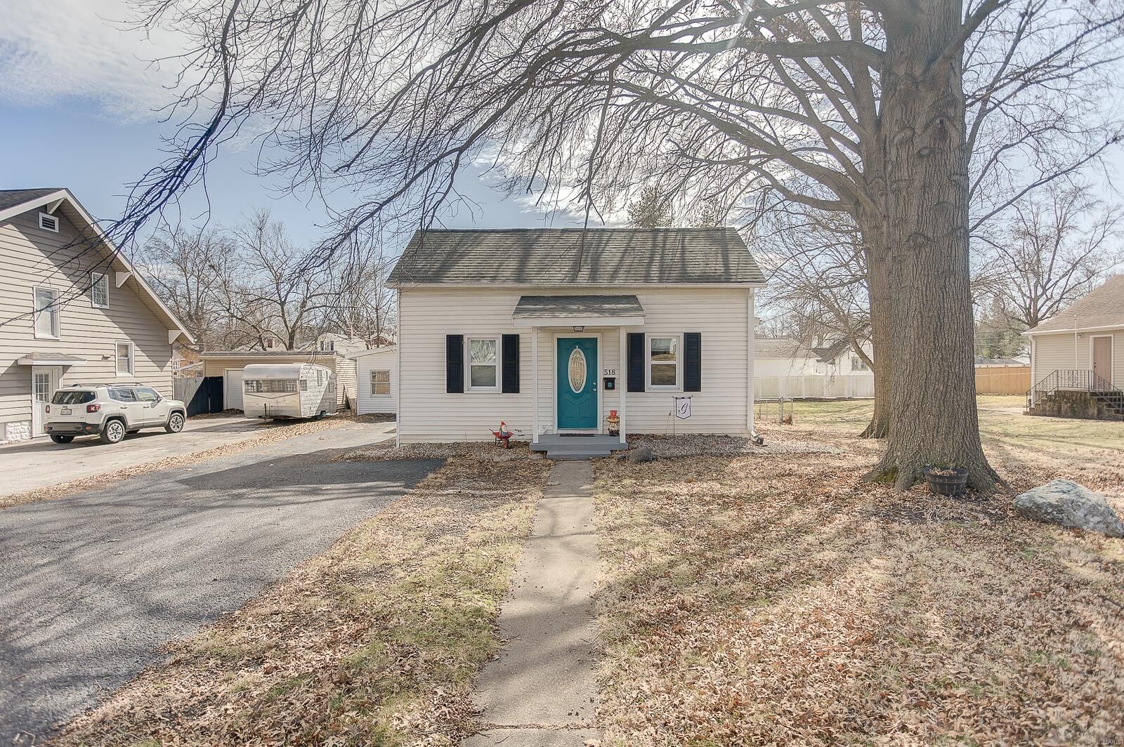 Property Photo:  518 Jefferson Road  IL 62025 