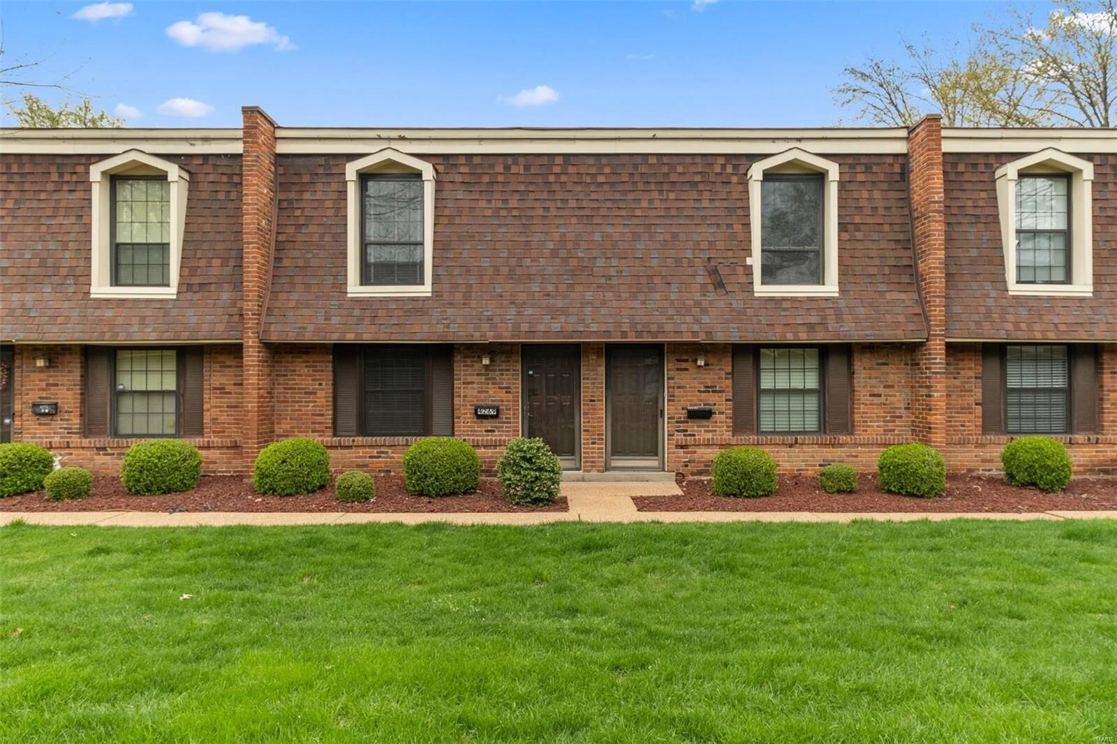 Property Photo:  4269 Burnett Walk  MO 63125 