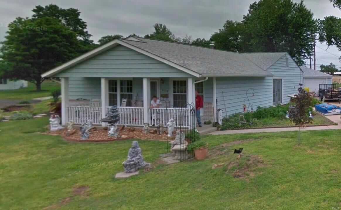 Property Photo:  1465 Ladd Avenue  IL 62095 