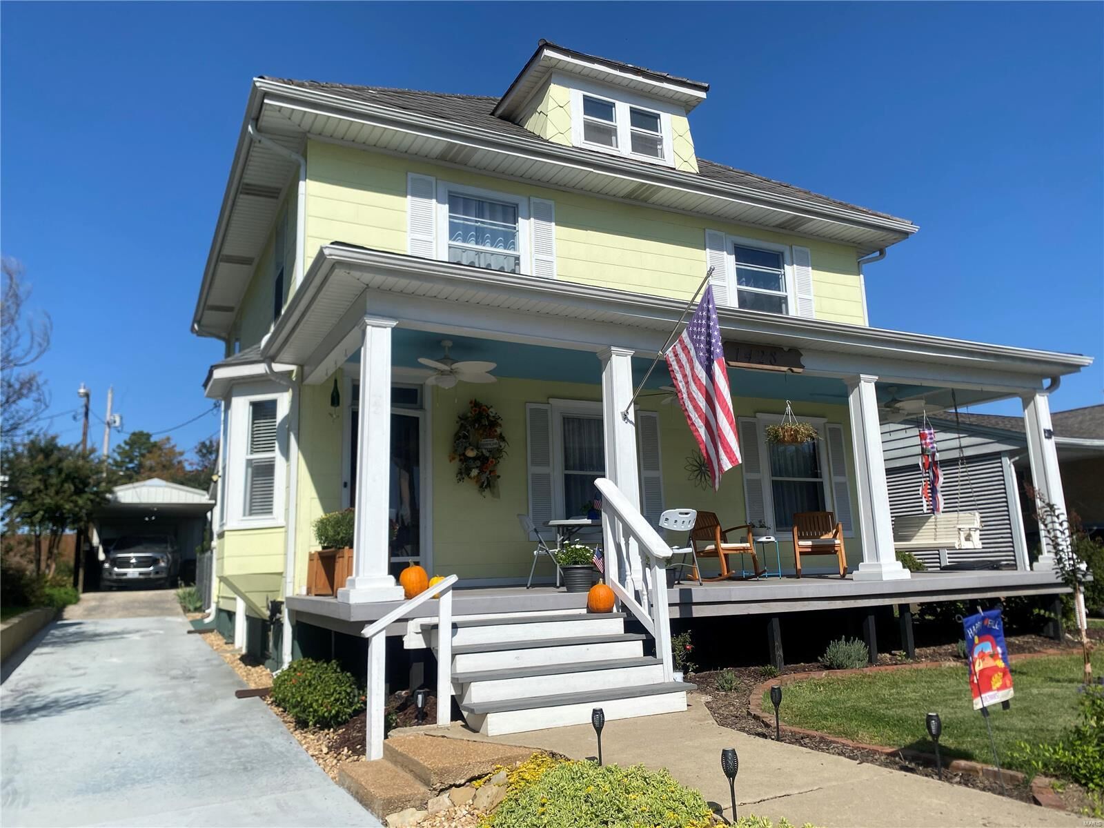 Property Photo: 1428 Bessie Street MO 63701