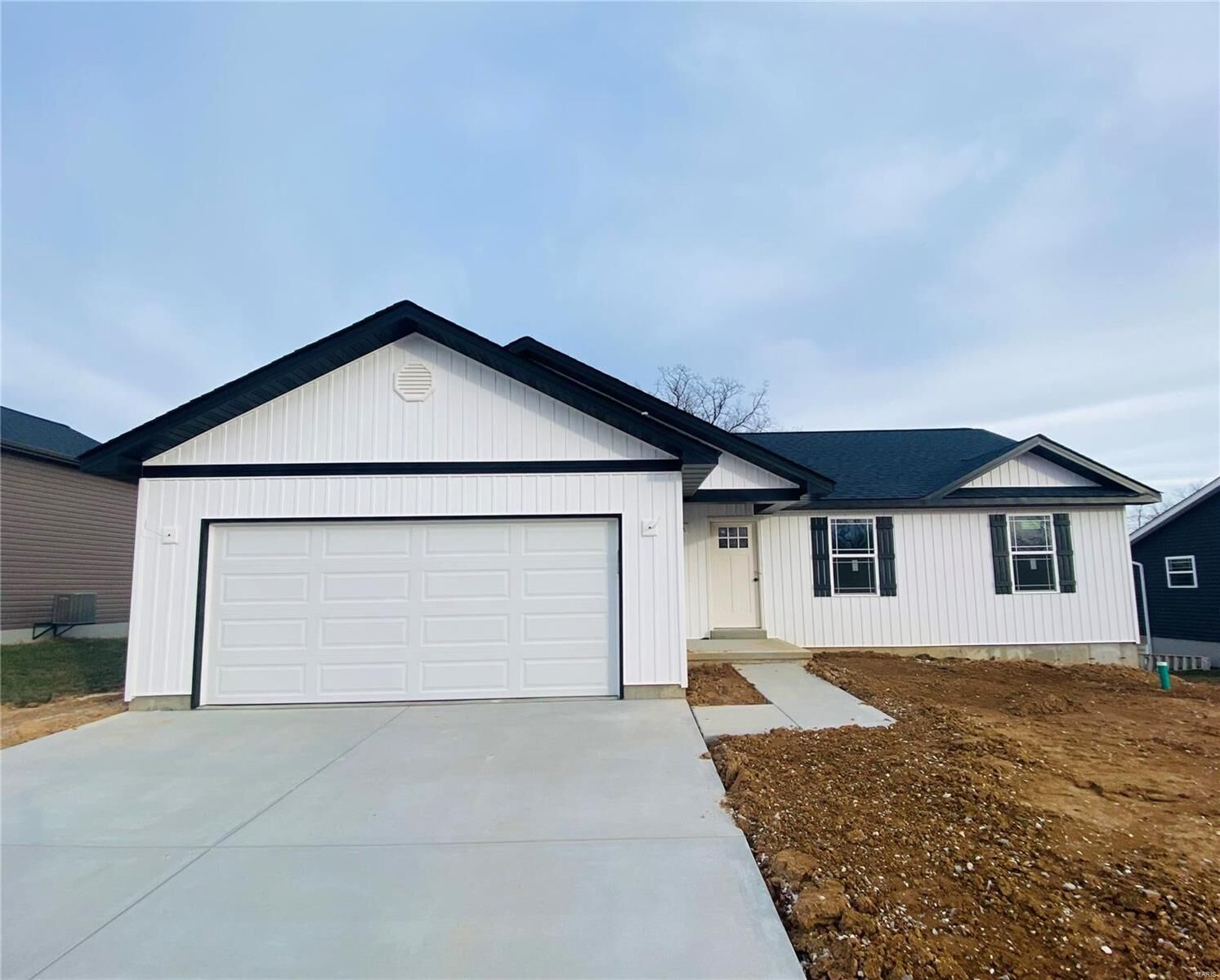 Property Photo: 29514 Walnut Valley Lane MO 63390