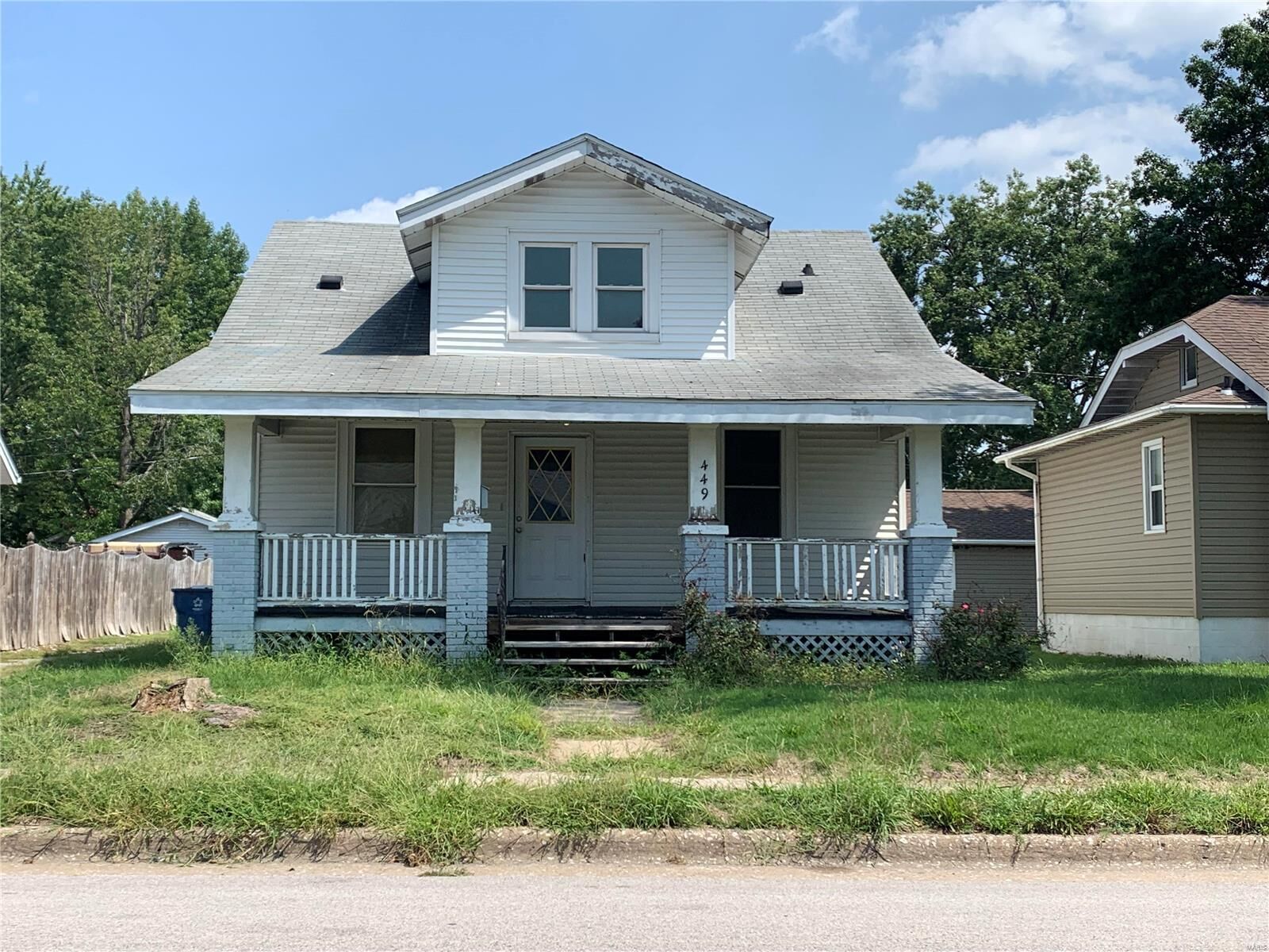 Property Photo: 449 N 2nd Street IL 62095