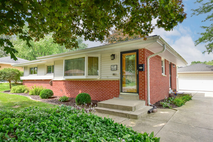 Property Photo: W171n9335 Briarwood Ter WI 53051