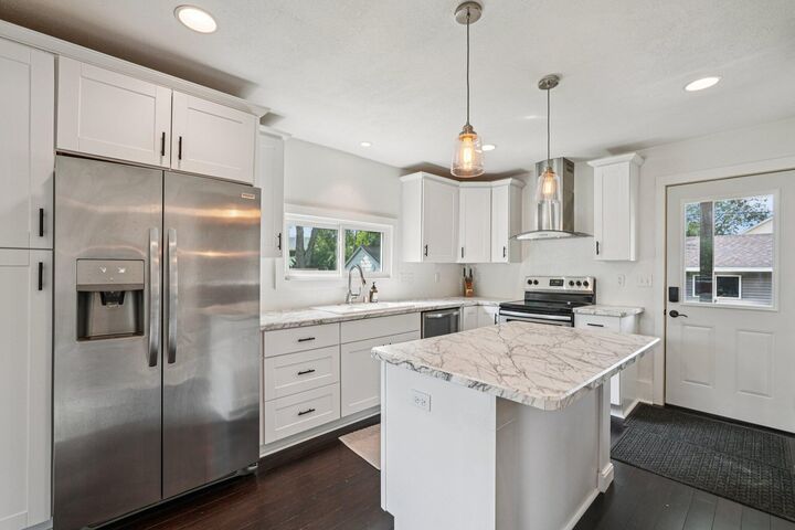Property Photo:  402 W 3rd St  WI 53066 