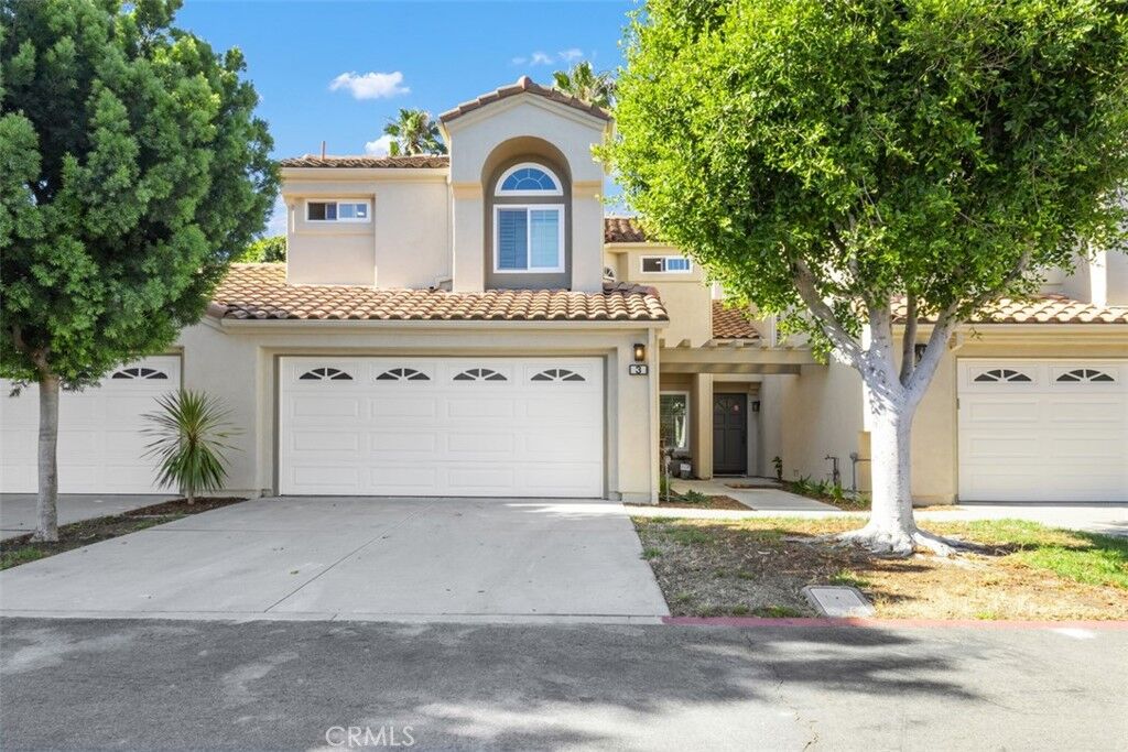 Property Photo: 3 Almador CA 92614