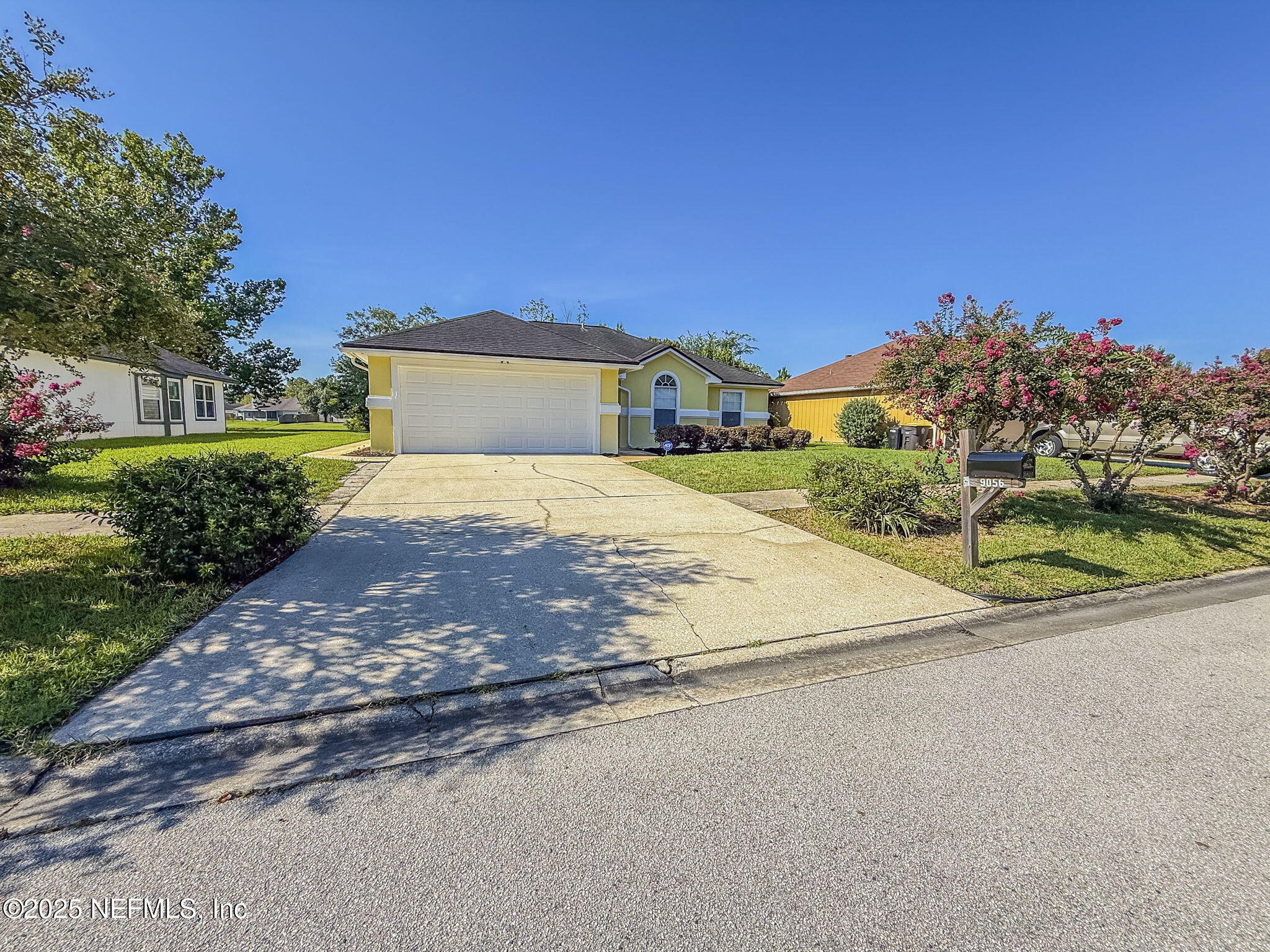 Property Photo: 9056 Prosperity Lake Drive FL 32244