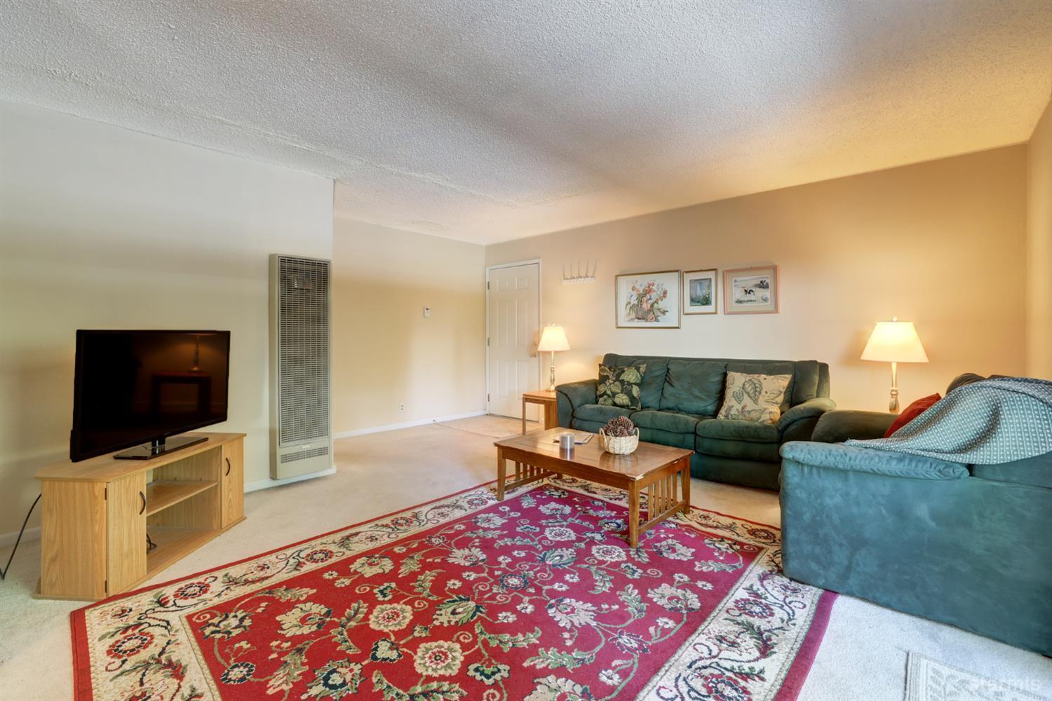 Property Photo: 1281 Bonanza Avenue 13 CA 96150
