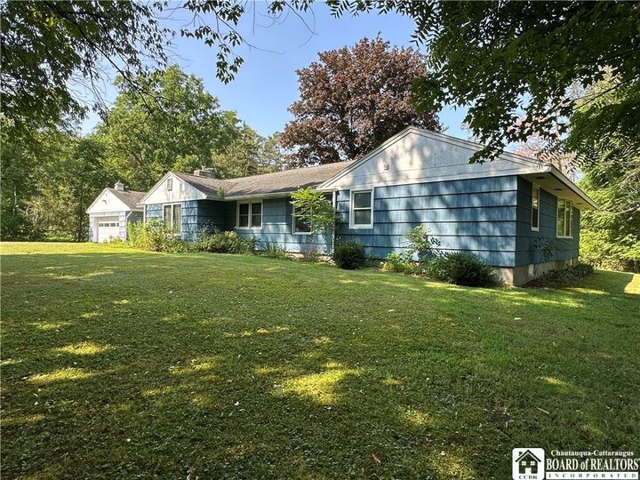 Property Photo: 8 Highland Drive NY 13053