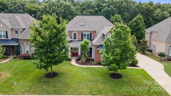 Property Photo: 6919 S Creek Road NC 28277