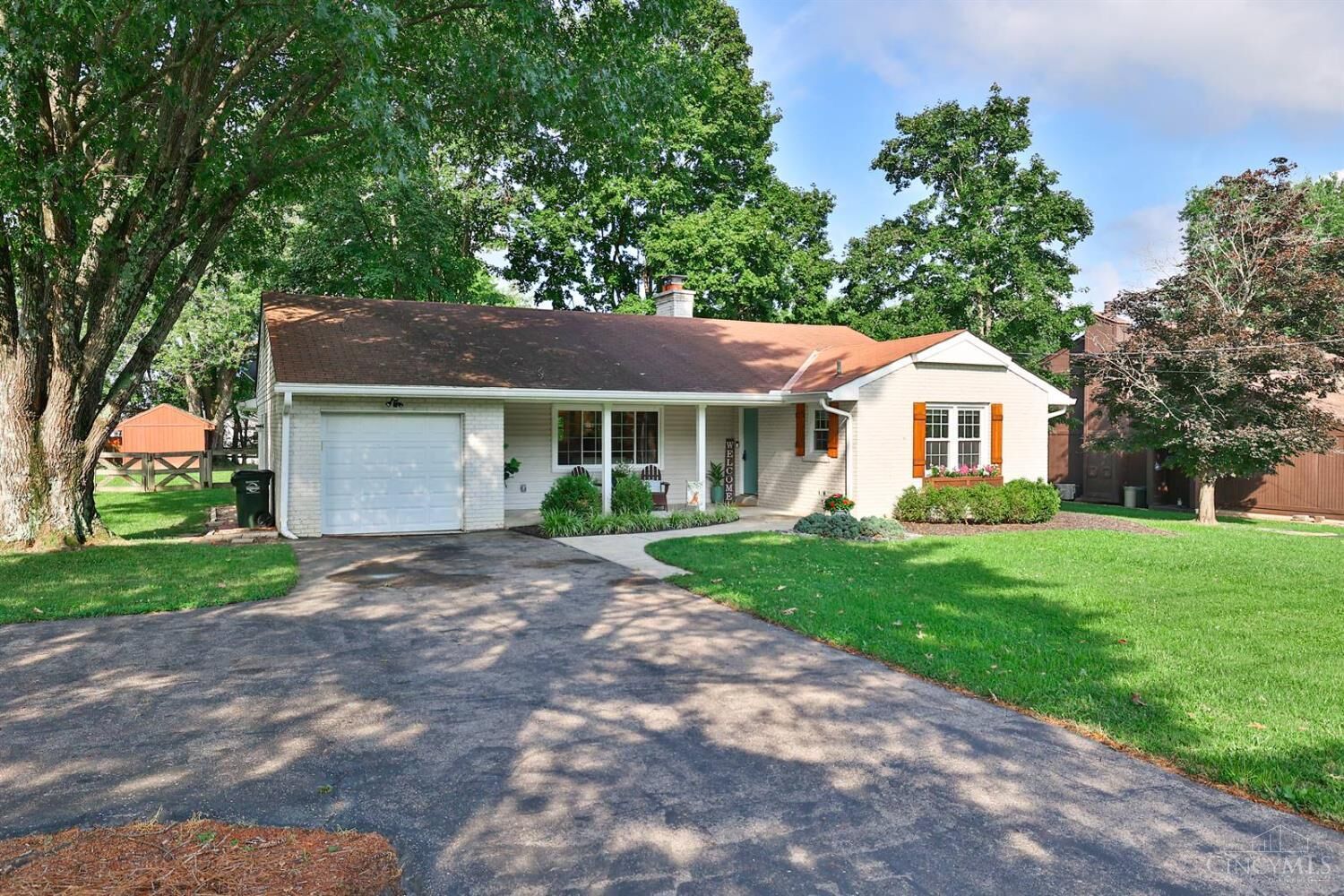 Property Photo: 7375 State Road OH 45230