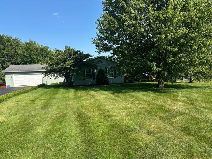 Property Photo:  2335 W Choctaw Drive  OH 43140 