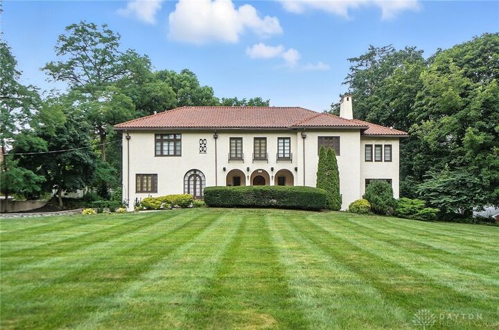 25 Thruston Boulevard  Oakwood OH 45419 photo
