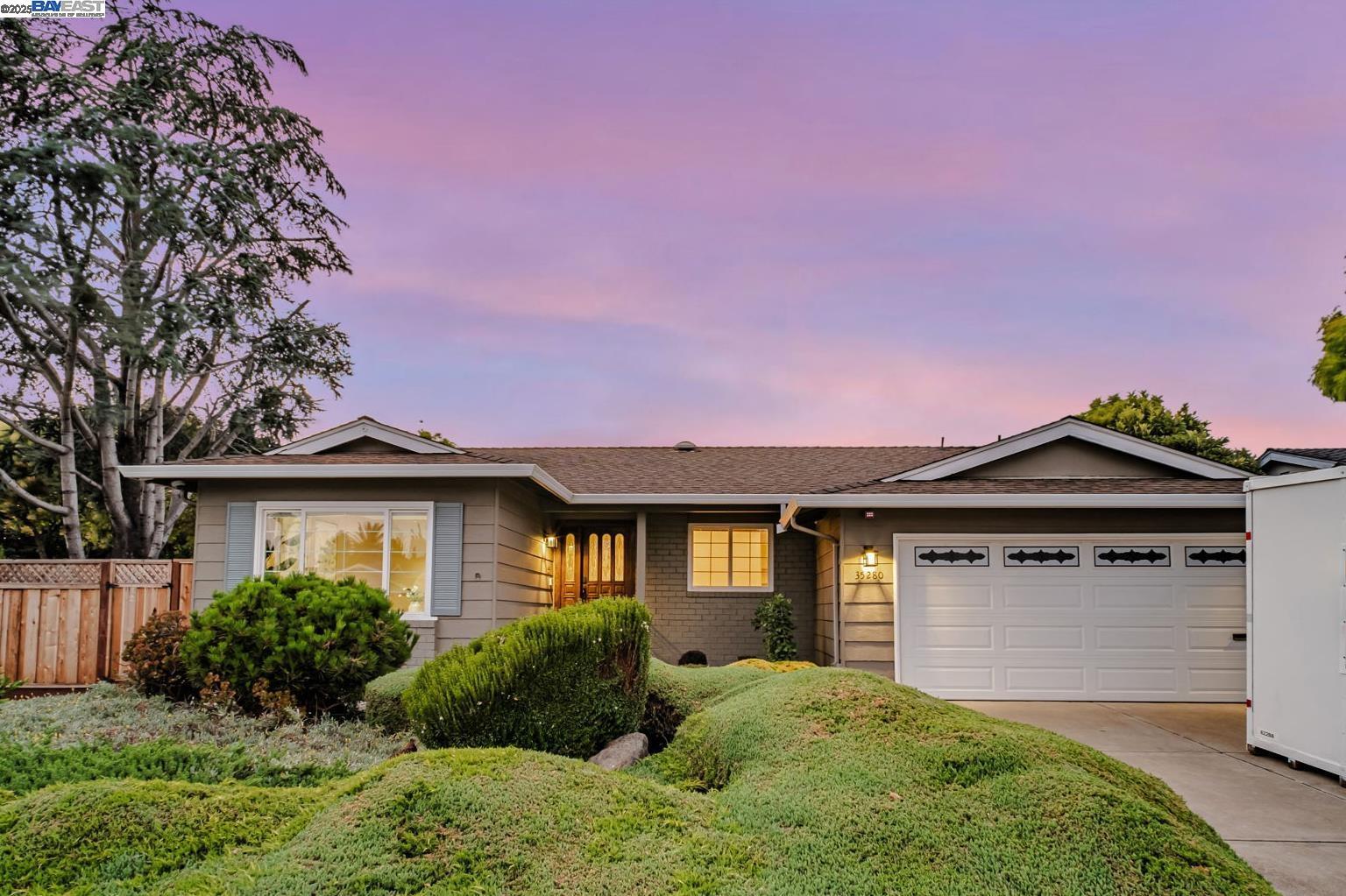 Property Photo: 35280 Farnham Dr CA 94560