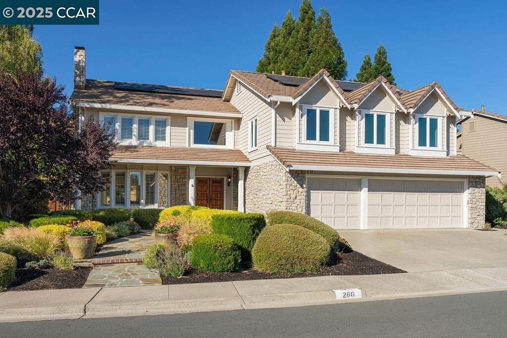Property Photo:  260 Edinburgh Cir  CA 94526 