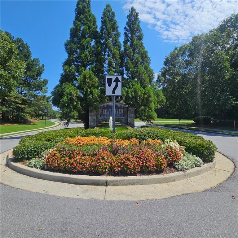 Property Photo: 1371 Low Water Way GA 30045