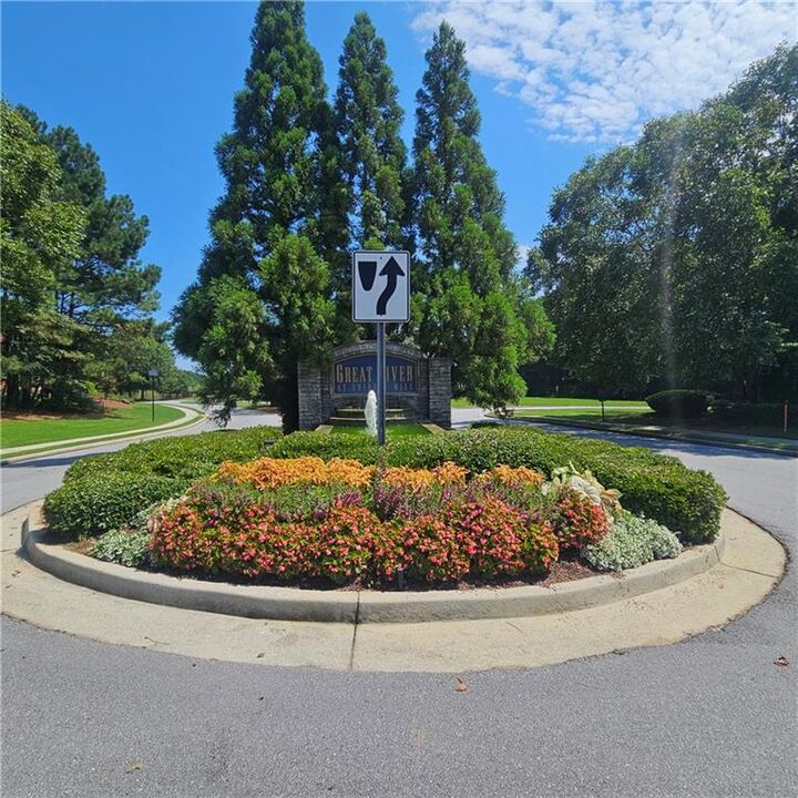 Property Photo: 1371 Low Water Way GA 30045