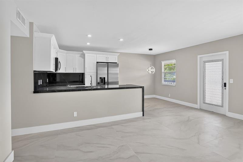 Property Photo: 186 Upminster I 186 FL 33442