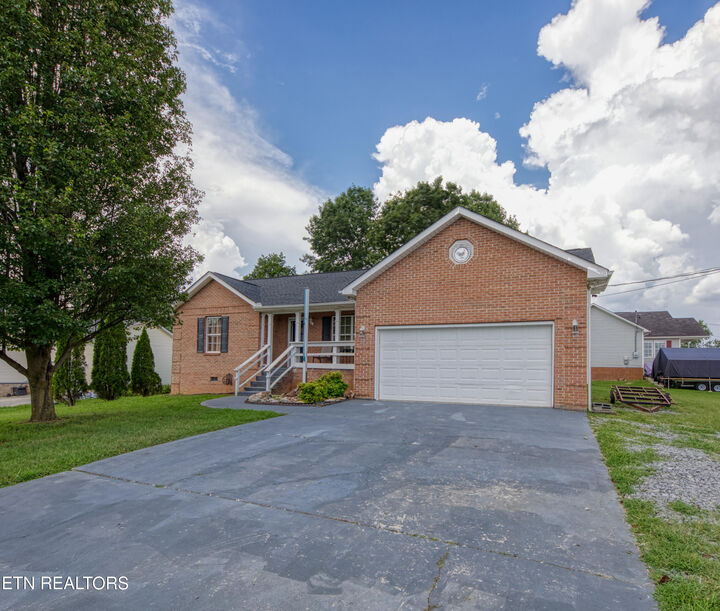 Property Photo:  157 Acorn Drive  TN 37721 