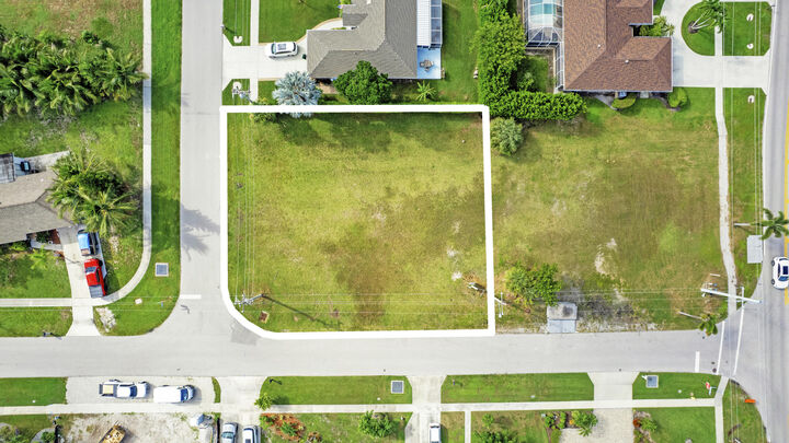 276 Tahiti Road  Marco Island FL 34145 photo