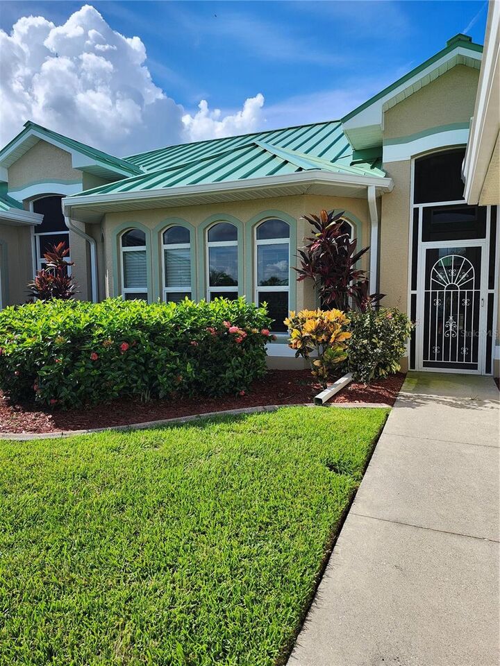 Property Photo:  1551 Atares Drive 112  FL 33950 
