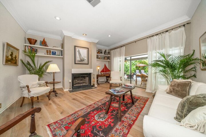Property Photo: 2418 Summerwood Court FL 34698