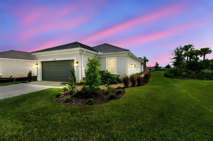 29492 Zupetta Lane  Wesley Chapel FL 33543 photo