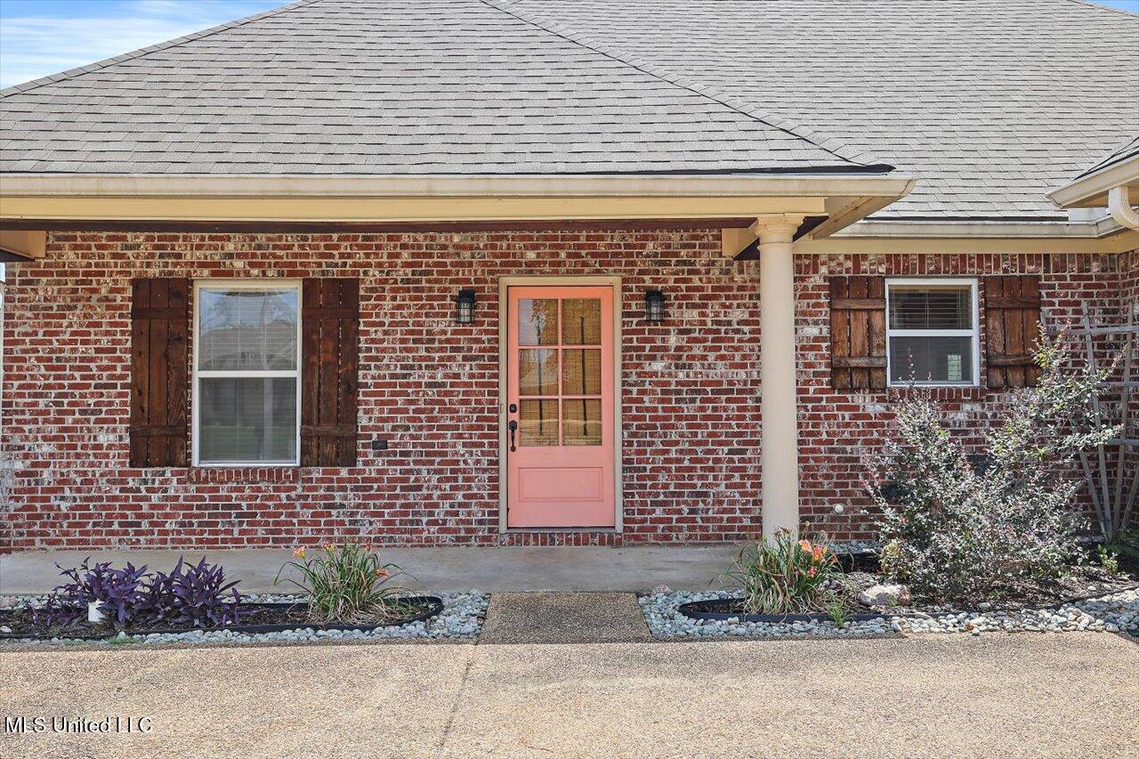 Property Photo: 328 Red Cedar Drive MS 39047
