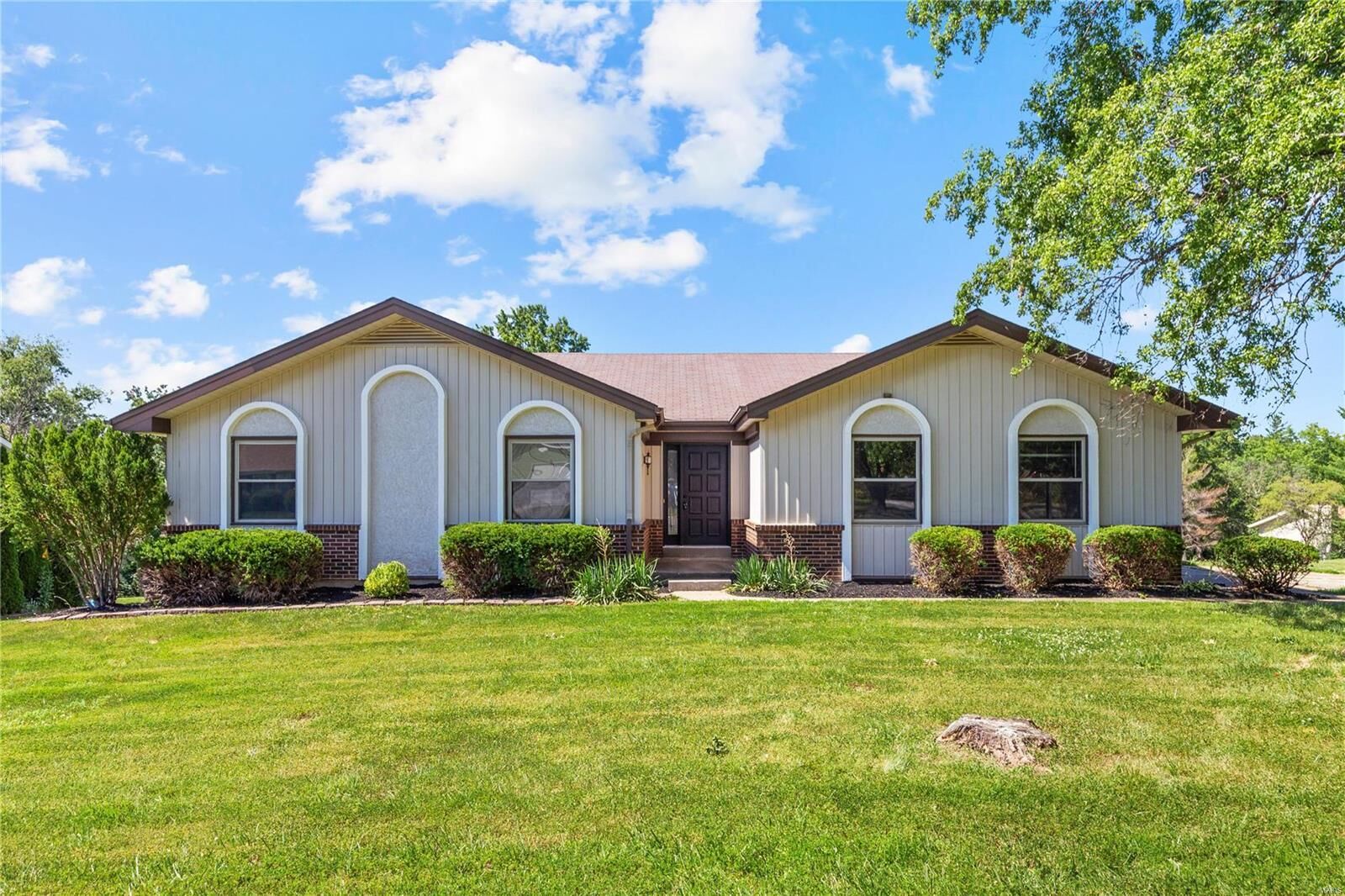 Property Photo: 173 Rue Grand Drive MO 63367