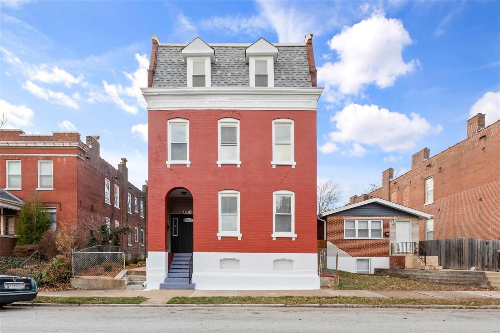 Property Photo:  3435 Missouri Avenue  MO 63118 