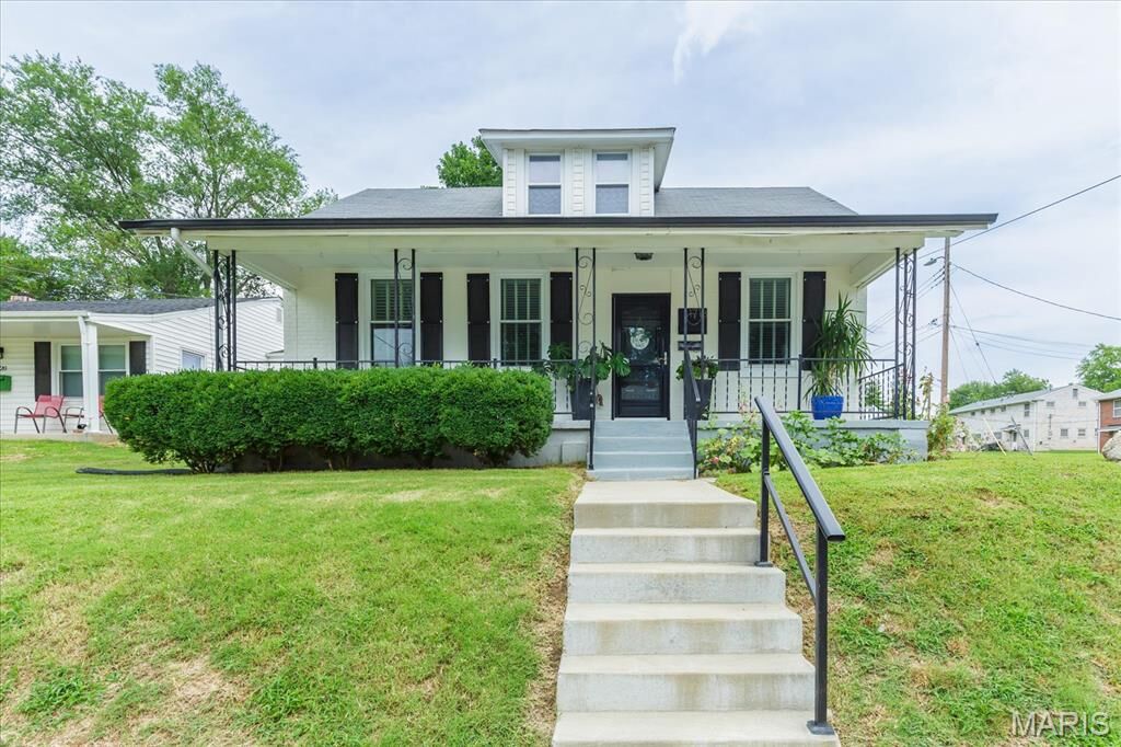 Property Photo:  1718 Gallaher Avenue  MO 63301 