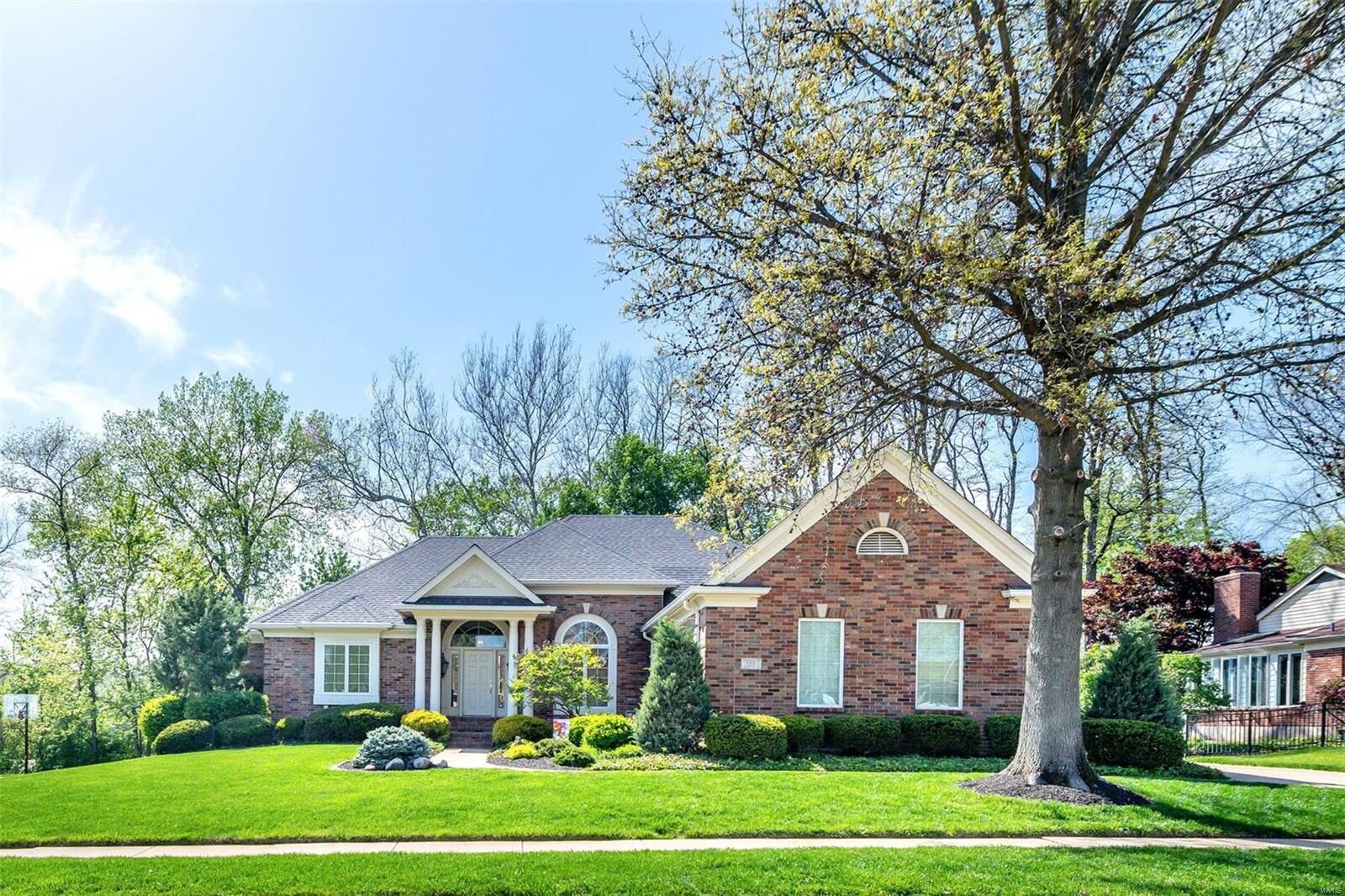 Property Photo: 123 Gardner Place MO 63301
