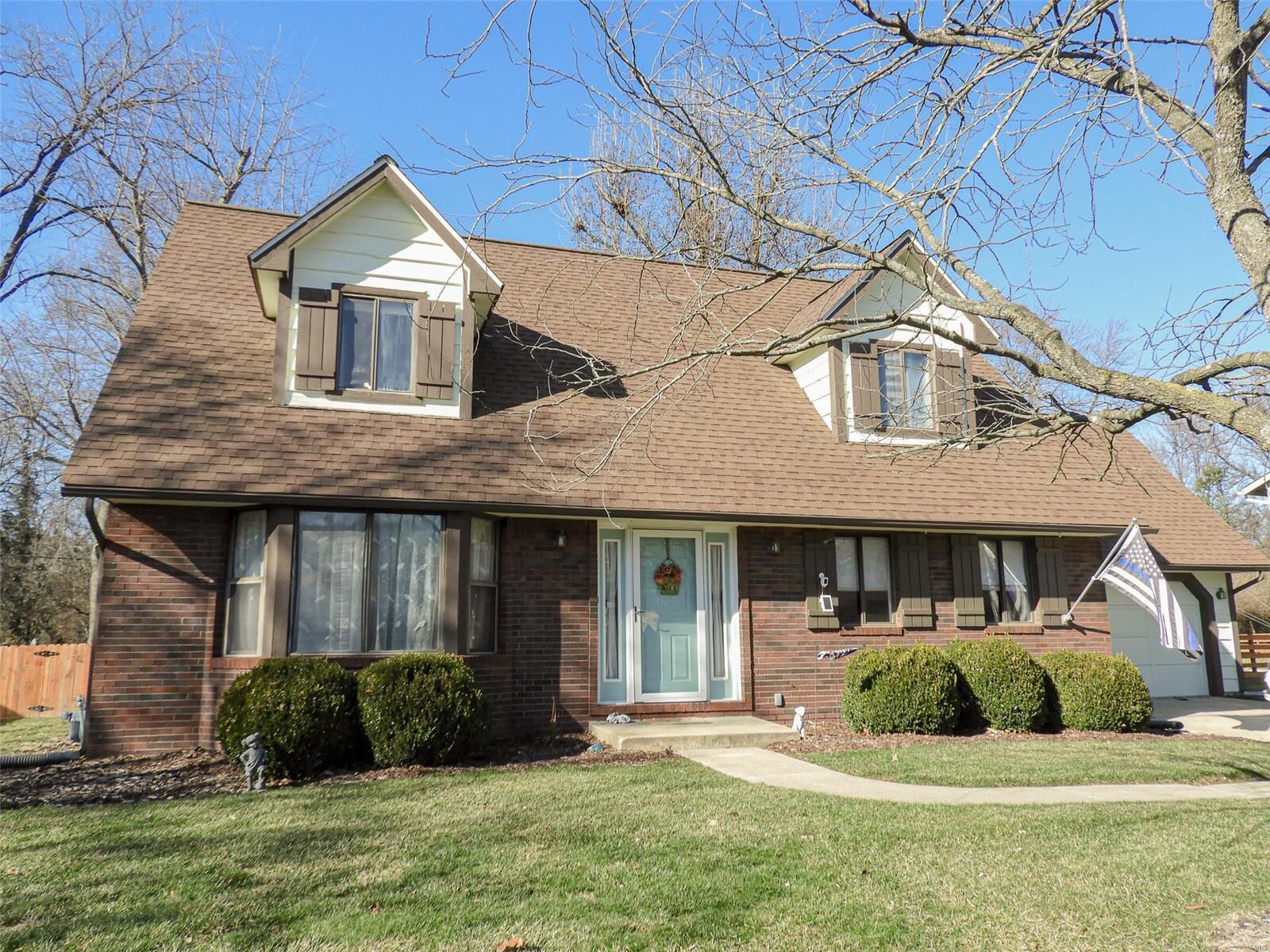 Property Photo:  1977 Raintree Trail  IL 62234