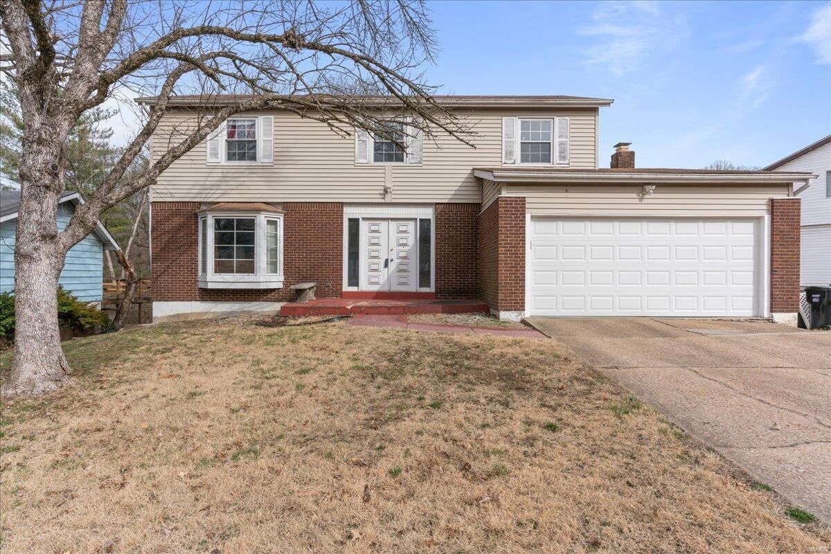 Property Photo: 12744 Coachlight Square Drive MO 63033