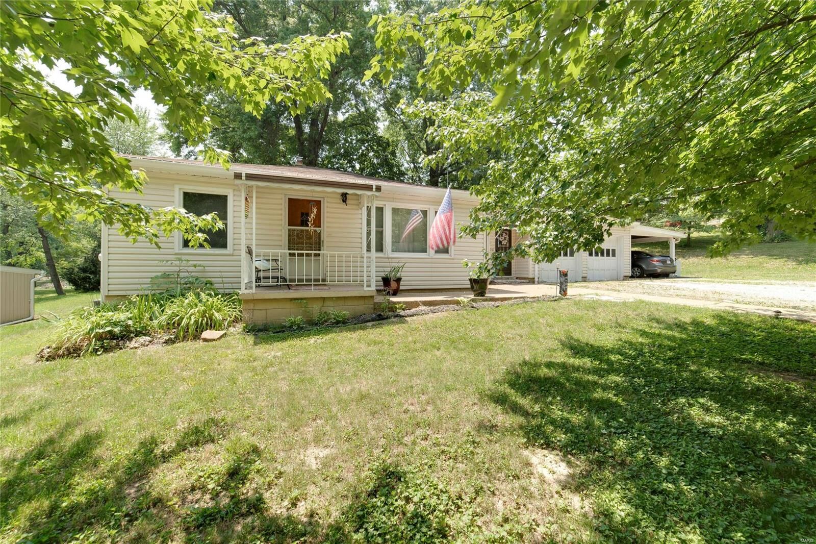 Property Photo:  310 Cliff Cave Road  MO 63129 